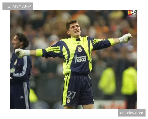 欧洲俱乐部冠军杯小组赛：荷兰特斯迪克队凭借再见安打险胜捷克劲旅